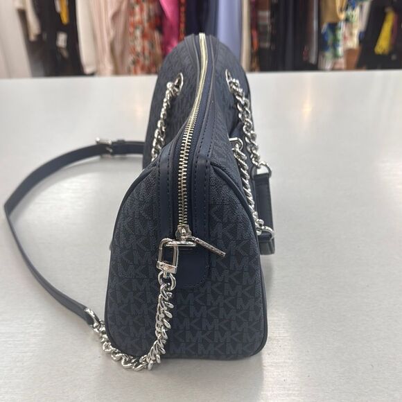 Michael kors bag - Picture 4 of 8